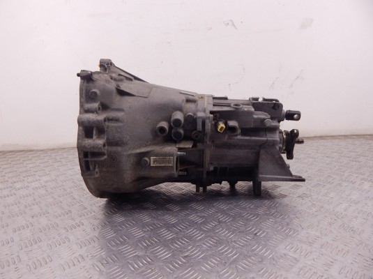 КПП механическая (МКПП) 5-ступенчатая BMW 3-series (E46) 23 00 7 527 729 КПП механическая (МКПП) 5-ступенчатая BMW 3-series (E46) 23 00 7 527 729