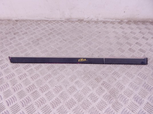 Молдинг двери задней правой BMW 5-series (E39) 51 13 8 184 480