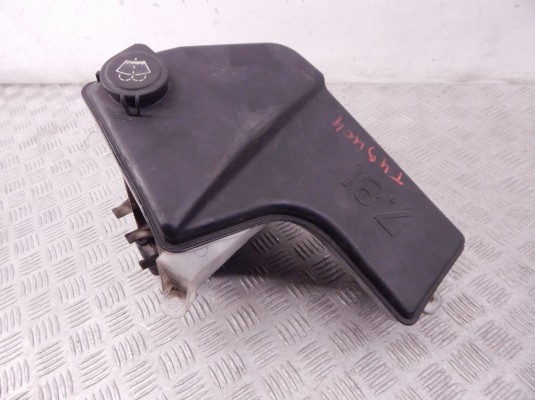 Бачок омывателя BMW X5-series (E53) 61 67 8 252 738