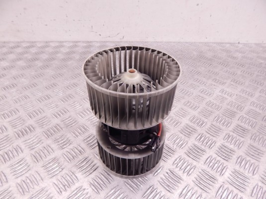 Моторчик печки BMW 3-series (E46) 64 11 9 204 154