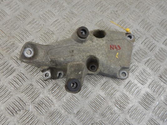 Кронштейн двигателя BMW 3-series (E90/91/92) 22 11 6 776 529 Кронштейн двигателя BMW 3-series (E90/91/92) 22 11 6 776 529