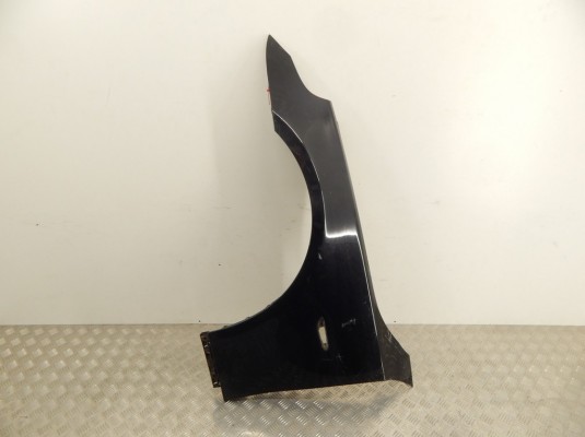 Крыло переднее левое BMW 5-series (E60/61) 41 35 7 111 429