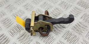 Ограничитель открывания двери передней BMW 3-series (E46) 51 21 8 160 959 Ограничитель открывания двери передней BMW 3-series (E46) 51 21 8 160 959