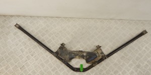 Распорная планка BMW 5-series (E60/61) 51 61 7 046 555 Распорная планка BMW 5-series (E60/61) 51 61 7 046 555