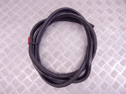 Уплотнитель BMW 1-series (E87) 7066617 Уплотнитель BMW 1-series (E87) 7066617