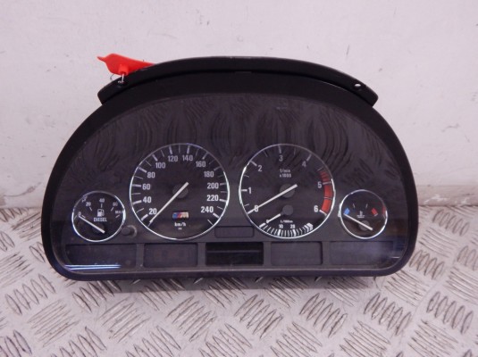 Щиток приборов (приборная панель) BMW X5-series (E53) 62 11 6 914 918 Щиток приборов (приборная панель) BMW X5-series (E53) 62 11 6 914 918