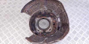 Ступица задняя правая BMW X5-series (E70) 33 32 6 879 102