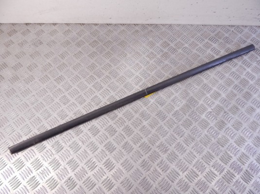 Молдинг двери передней правой BMW 3-series (E46) 51 13 8 208 450