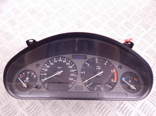 Щиток приборов (приборная панель) BMW 3-series (E36) 62 11 8 361 224