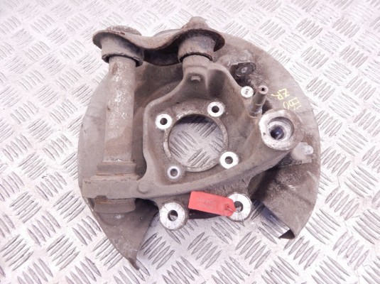 Ступица задняя правая BMW 5-series (E60/61) 33 32 6 770 906