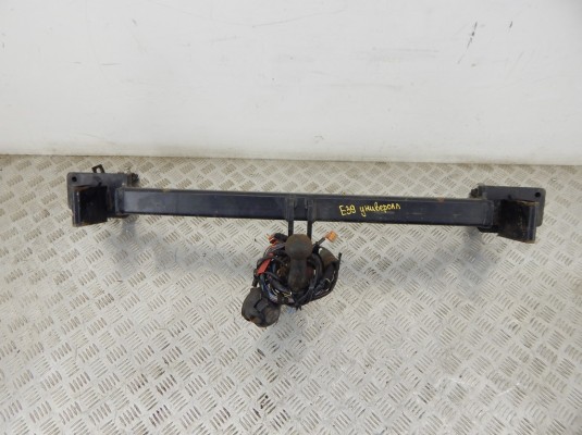 Прицепное устройство (фаркоп) BMW 5-series (E39) Прицепное устройство (фаркоп) BMW 5-series (E39)