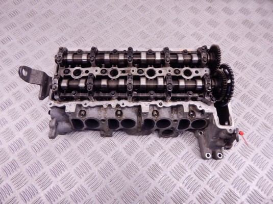 Головка блока цилиндров BMW 3-series (E90/91/92) 11 12 7 797 676 Головка блока цилиндров BMW 3-series (E90/91/92) 11 12 7 797 676