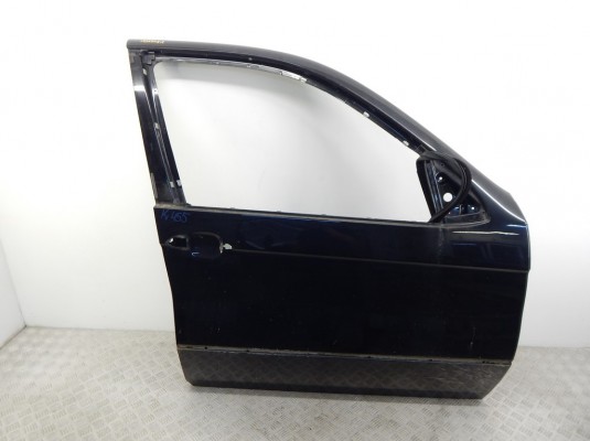 Дверь передняя правая BMW X5-series (E53) 41 51 8 256 824