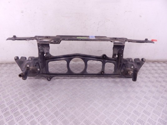 Передняя панель крепления облицовки (телевизор) BMW 5-series (E39) 51 71 8 159 610 Передняя панель крепления облицовки (телевизор) BMW 5-series (E39) 51 71 8 159 610