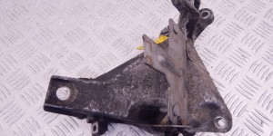 Кронштейн двигателя BMW 3-series (E90/91/92) 22 11 6 760 309
