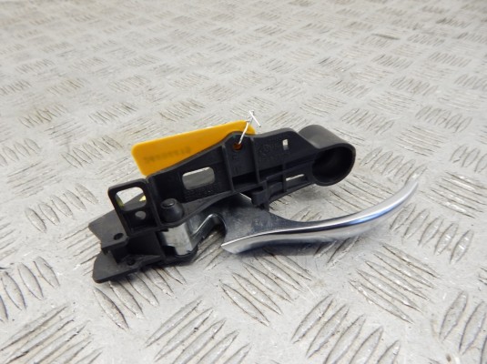 Ручка внутренняя задняя левая BMW 7-series (F01/02) 51 22 9 116 343 Ручка внутренняя задняя левая BMW 7-series (F01/02) 51 22 9 116 343