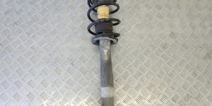 Стойка передняя правая BMW 5-series (E60/61) 31 32 6 764 458