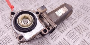 Электромотор раздаточной коробки BMW X5-series (E53) 27 10 7 528 559