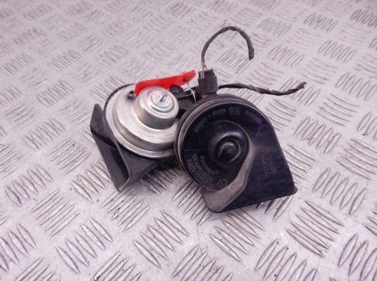 Сигнал (клаксон) BMW 3-series (E90/91/92) 61 33 7 159 420 Сигнал (клаксон) BMW 3-series (E90/91/92) 61 33 7 159 420