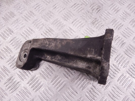 Кронштейн двигателя BMW X5-series (E53) 22 11 1 097 002