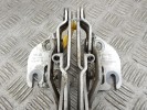 Петля крышки багажника AUDI A4 (B5) 1994-2001 8D5827301A