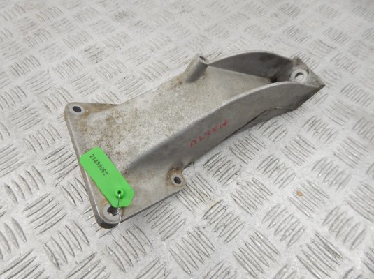 Кронштейн двигателя BMW 5-series (E39) 22 11 1 092 973