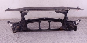 Передняя панель крепления облицовки (телевизор) BMW 3-series (E46) 51 71 7 111 691 Передняя панель крепления облицовки (телевизор) BMW 3-series (E46) 51 71 7 111 691