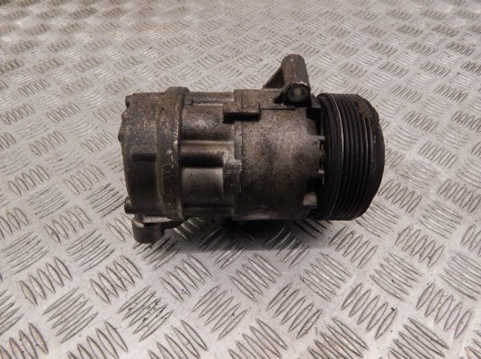 Компрессор кондиционера BMW 3-series (E46) 64 52 6 908 660