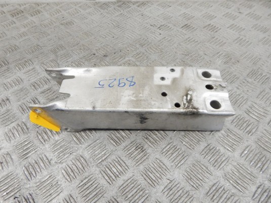 Отбойник бампера переднего BMW X1-series (F48) 51 11 7 406 386 Отбойник бампера переднего BMW X1-series (F48) 51 11 7 406 386