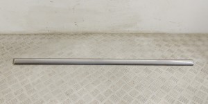 Молдинг двери передней левой BMW 5-series (E39) 7004023