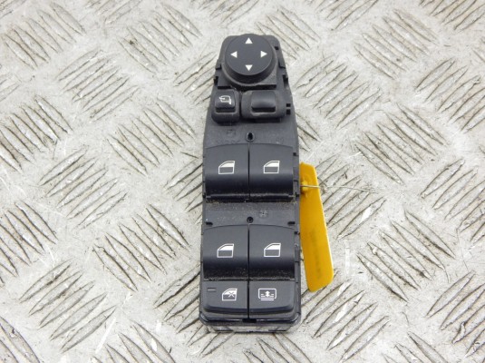 Блок управления стеклоподъемниками BMW 7-series (F01/02) 61 31 9 163 578