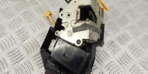Замок двери передней левой BMW 5-series (E39) 51 21 8 235 097