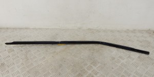 Молдинг стекла двери задней правой наружный BMW 5-series (F10/11) Молдинг стекла двери задней правой наружный BMW 5-series (F10/11)