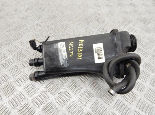 Бачок расширительный BMW 5-series (E39) Бачок расширительный BMW 5-series (E39)