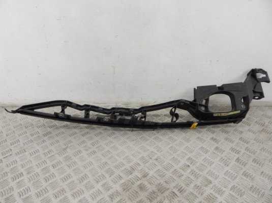 Кронштейн крепления крыла переднего правого BMW X5-series (E70) 51 65 7 157 990