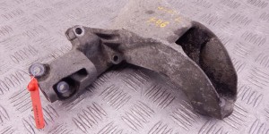 Кронштейн двигателя BMW 3-series (E46) 22 11 6 753 225