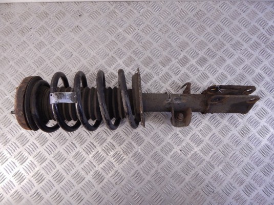 Стойка передняя левая BMW X5-series (E53) 31 31 6 764 601