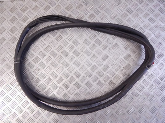 Уплотнитель BMW X5-series (E70) 51 72 7 333 608