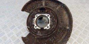 Ступица задняя правая BMW 5-series (E60/61) 33 32 6 770 906