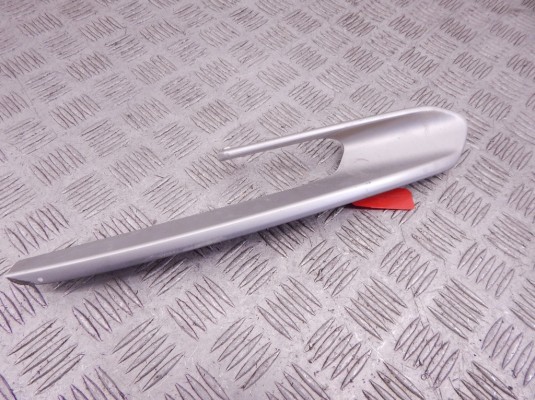 Заглушка (решетка) в бампер передний BMW 3-series (F30/31) 51 11 7 279 695