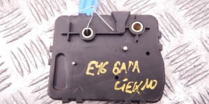 Замок стекла двери багажника BMW 3-series (E46) 51 24 8 218 849