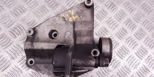 Кронштейн компрессора кондиционера BMW 5-series (E39) 64 55 2 247 388
