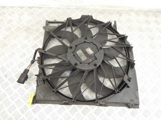 Вентилятор радиатора BMW X3-series (E83) 17 11 3 415 182