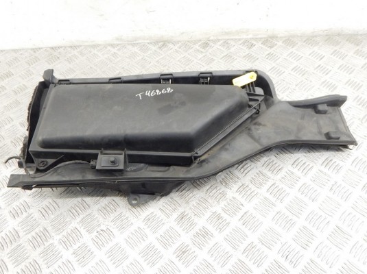 Корпус салонного фильтра BMW 5-series (E60/61) 64 31 6 921 602