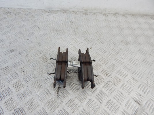 Тормозные колодки передние BMW 5-series (E60/61)