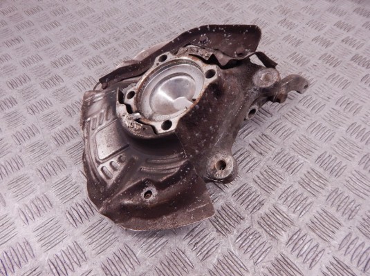 Ступица передняя левая BMW 5-series (E39) 31 21 1 092 853