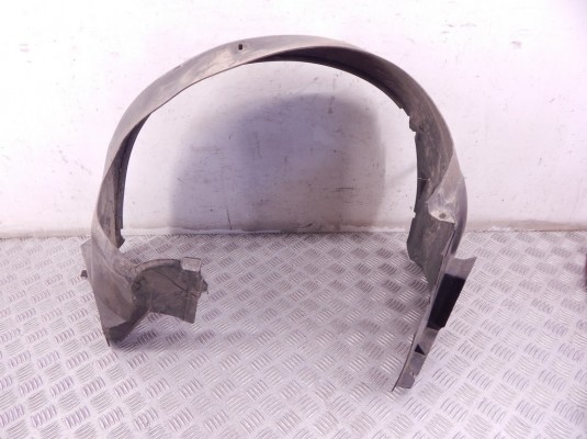 Защита арок передняя левая (подкрылок) BMW 3-series (E36) 51 71 8 151 561