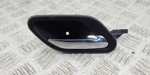 Ручка внутренняя задняя правая BMW 5-series (E39) 51 21 8 226 050 Ручка внутренняя задняя правая BMW 5-series (E39) 51 21 8 226 050