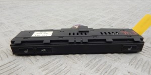 Блок кнопок BMW 3-series (E46) 8 373 754