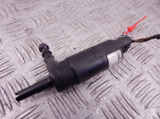 Насос (моторчик) омывателя фар BMW 3-series (E46) 67 12 8 377 430 Насос (моторчик) омывателя фар BMW 3-series (E46) 67 12 8 377 430